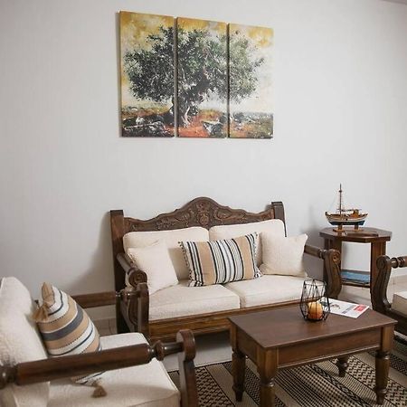Aegina Town Apartment , With Private Parking Экстерьер фото