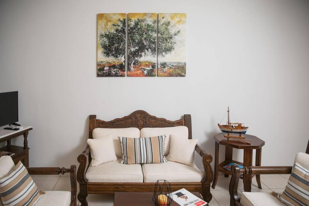 Aegina Town Apartment , With Private Parking Экстерьер фото